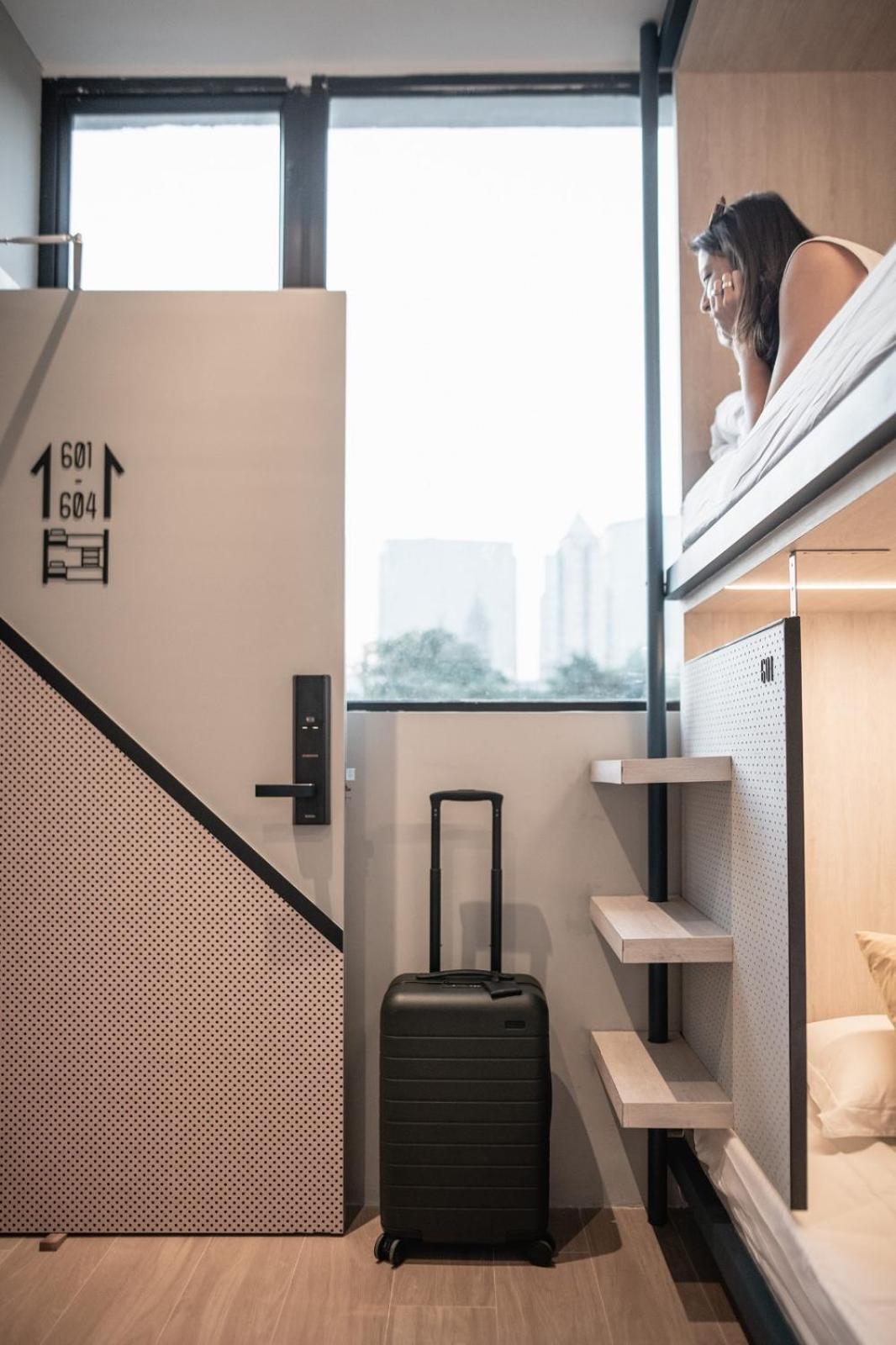 Atlas Hostel & Backpackers Hong Kong Exterior photo